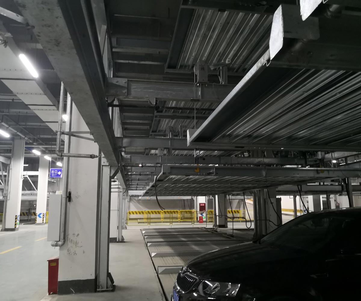 麻江三層升降橫移式停車庫